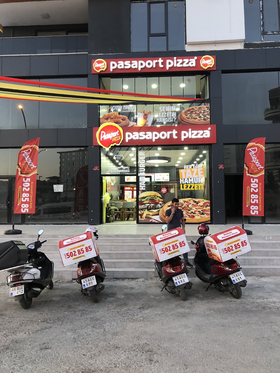 Pasaport Pizza Batman — fotoğraf