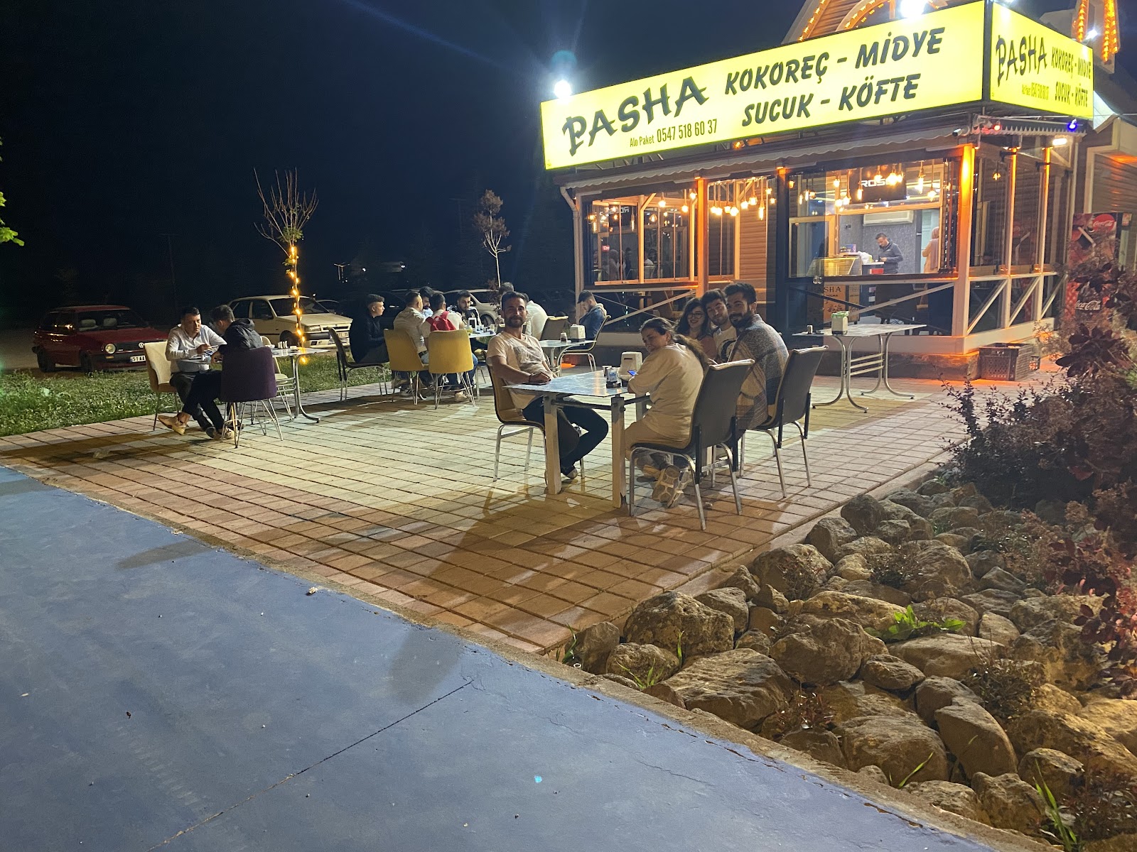 Pasha Kokoreç & Midye — fotoğraf