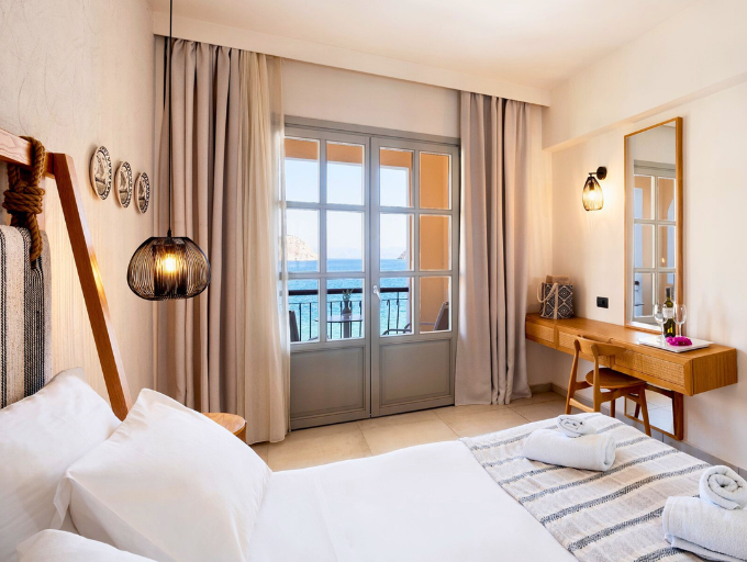 Pedi Beach Hotel — fotoğraf 4
