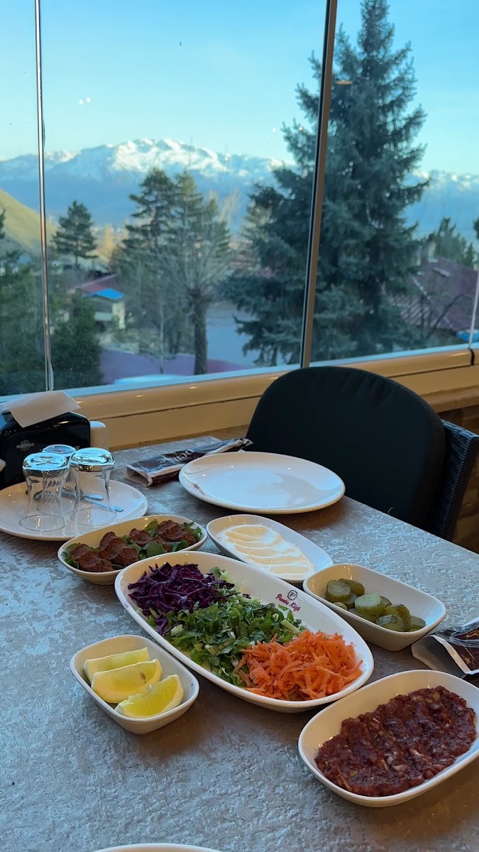 Pembe Köşk Restoran — fotoğraf 2