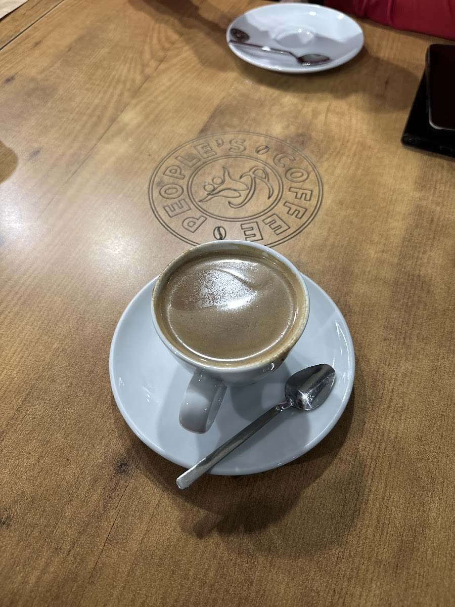 People's Coffee Yüksekova — fotoğraf 4