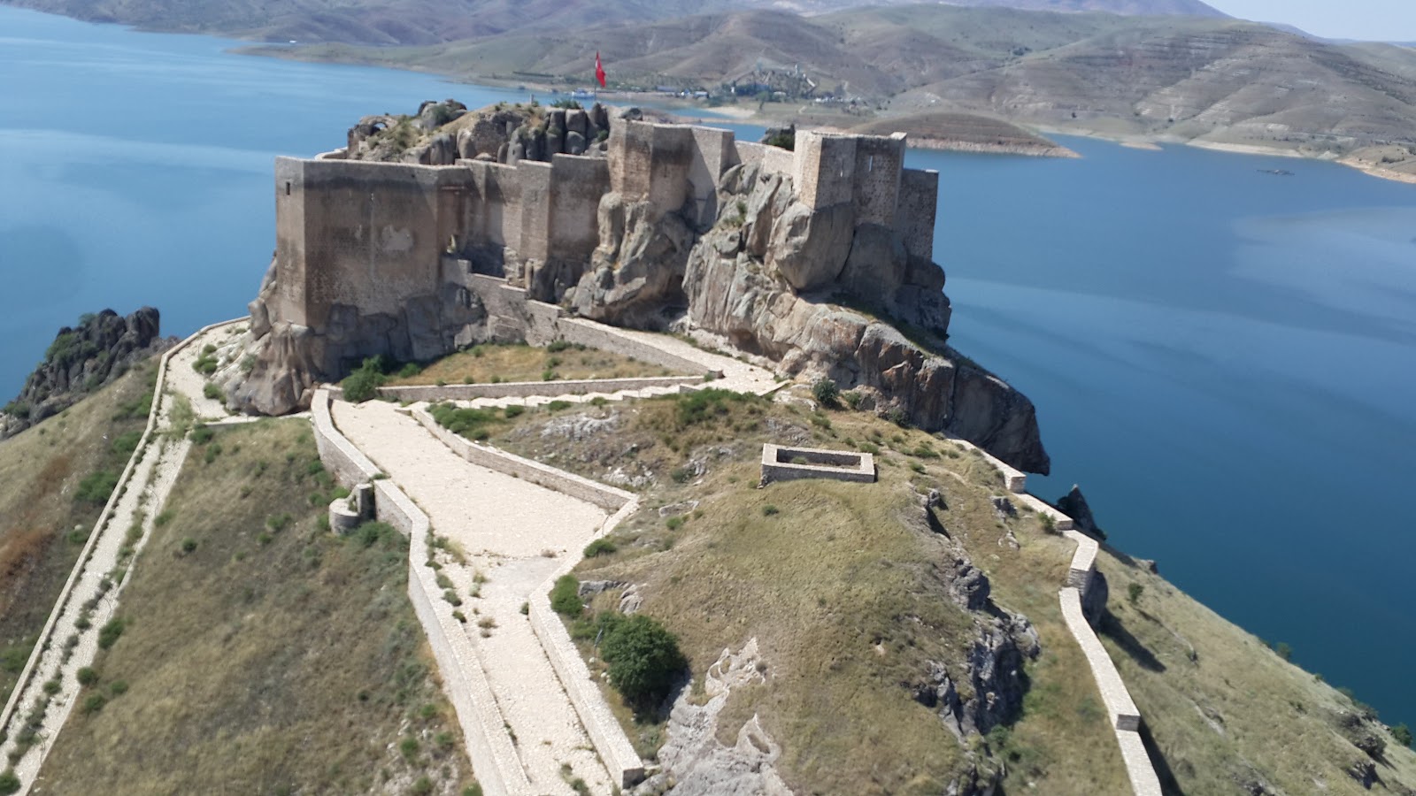 Pertek Kalesi — fotoğraf
