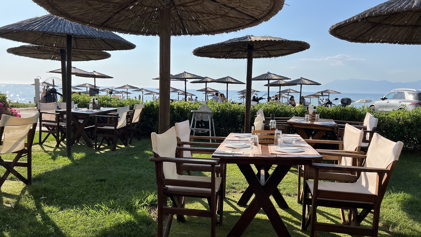 Petra Beach Bar Almiros Corfu - Kerkyra ( ΠΕΤΡΑ ) — photo
