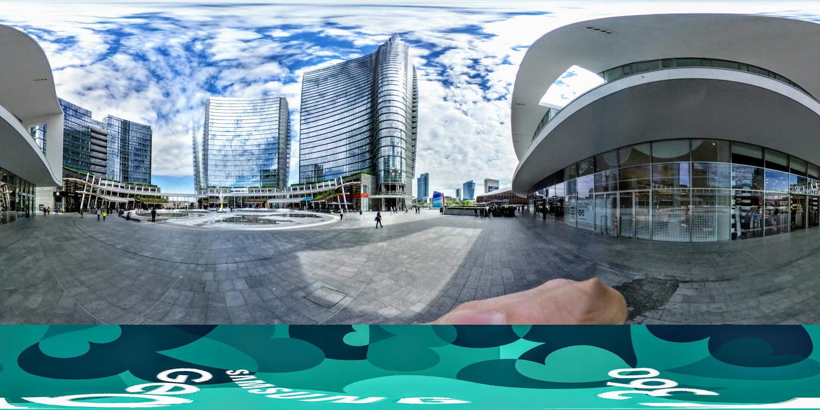 Piazza Gae Aulenti — photo 3