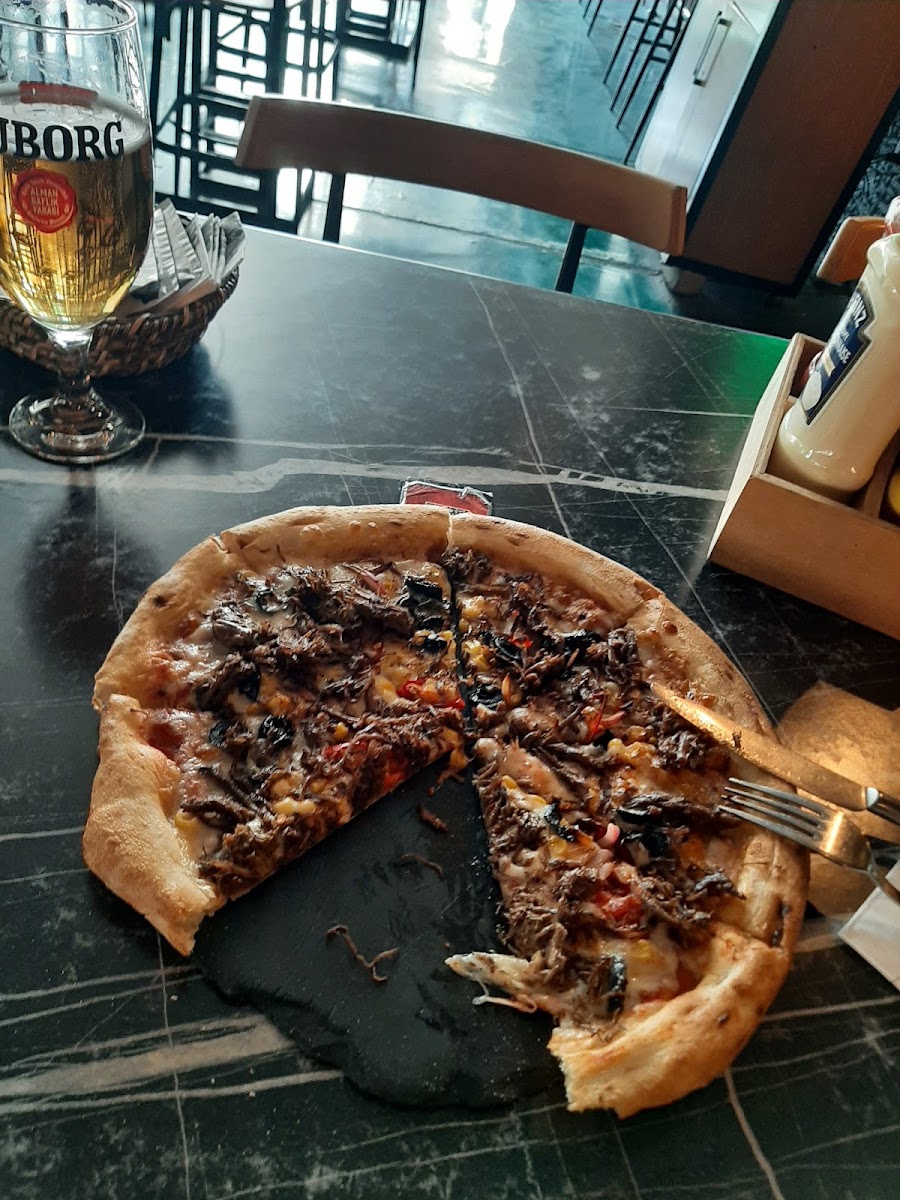 Piel Roja Gastropub & Smokehouse — photo 3
