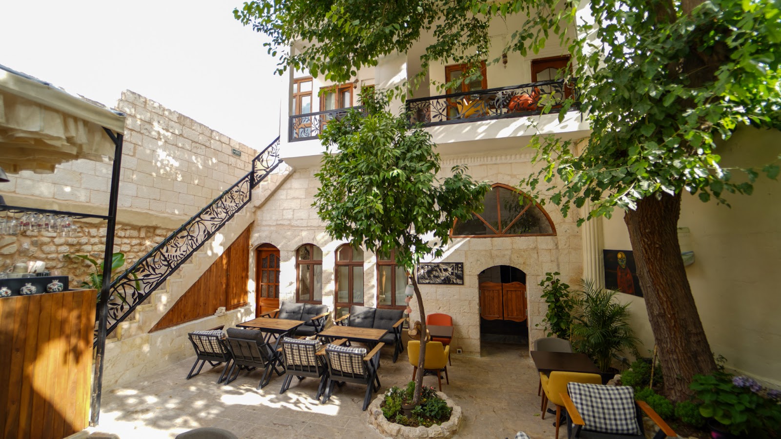 Pin Traveler House & Cocktails — fotoğraf