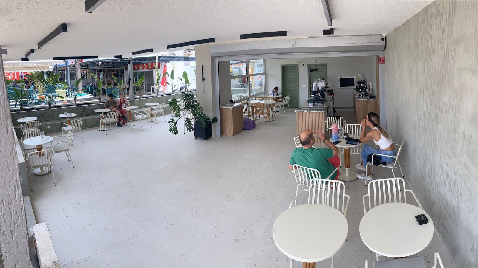 Pino's Coffee & Cakes Ayvalık — fotoğraf 1