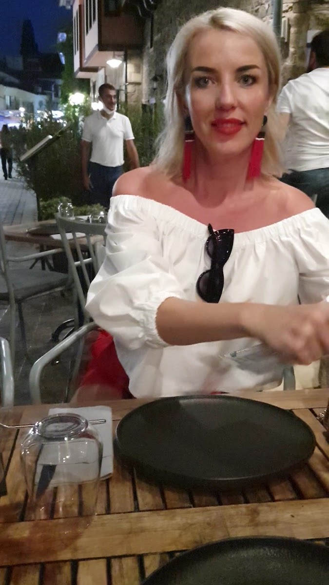 Pio Gastro Bar & Bistro — photo 3