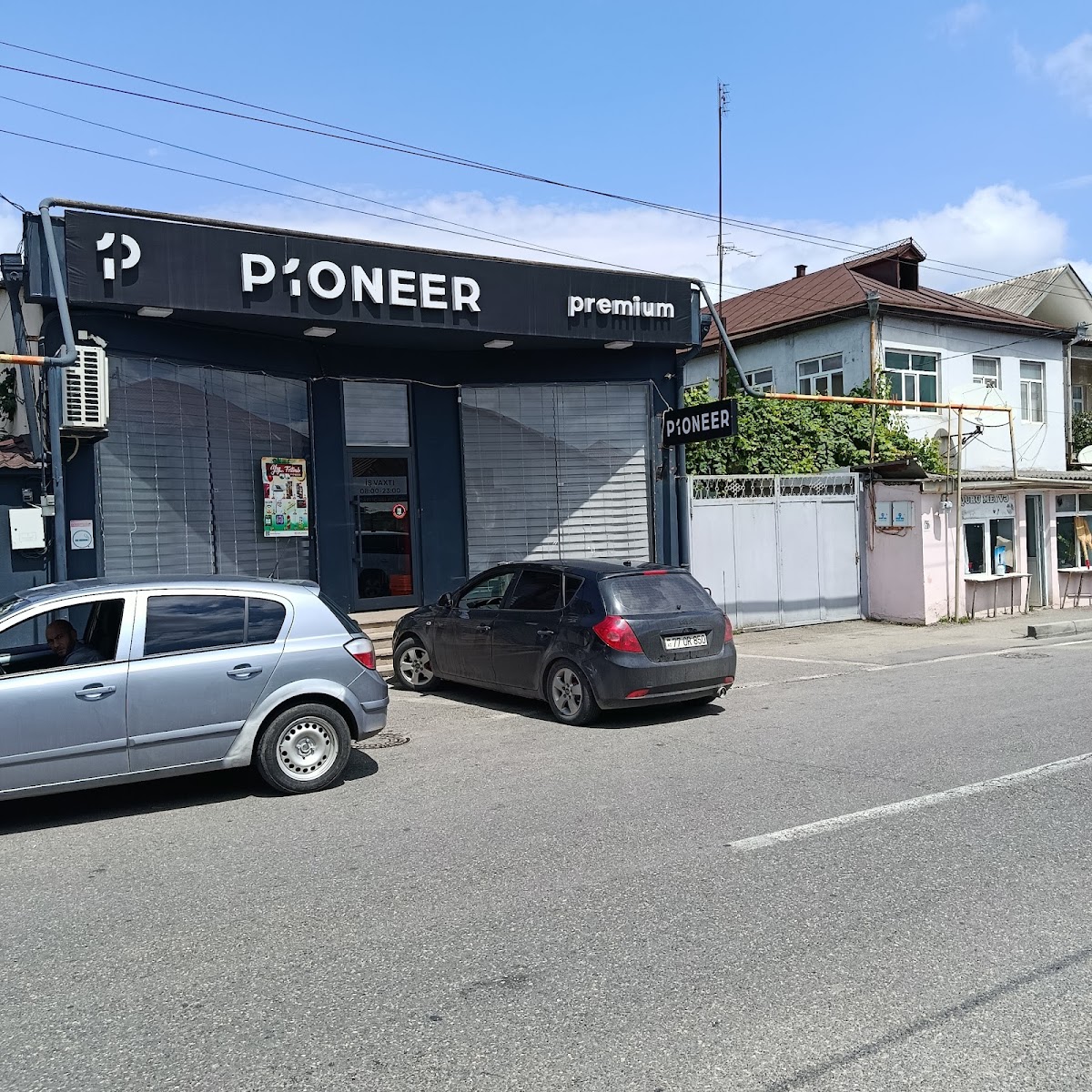 Pioneer market — fotoğraf 2