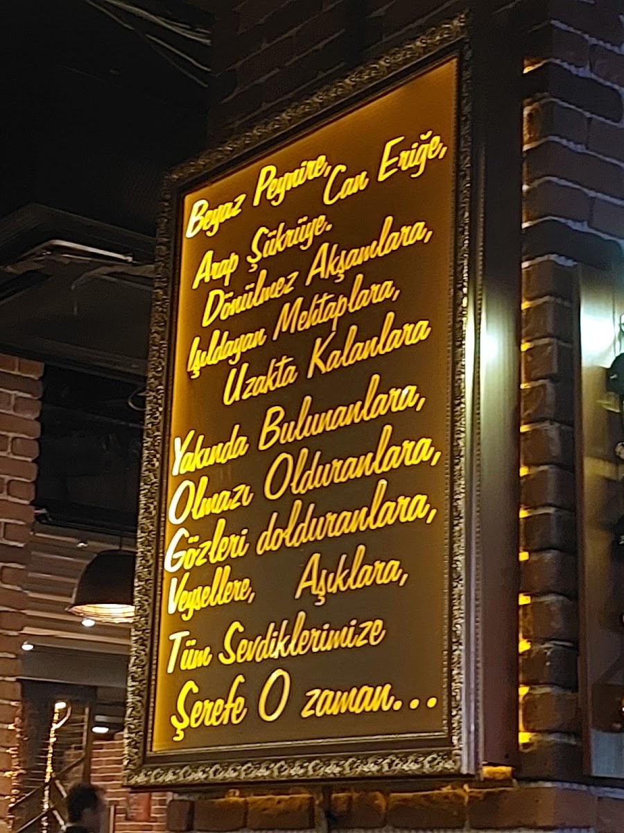 Piraye Restaurant — photo 4