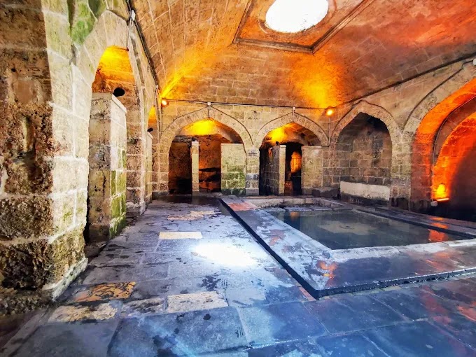 Pişirici Mescidi Ve Kasteli