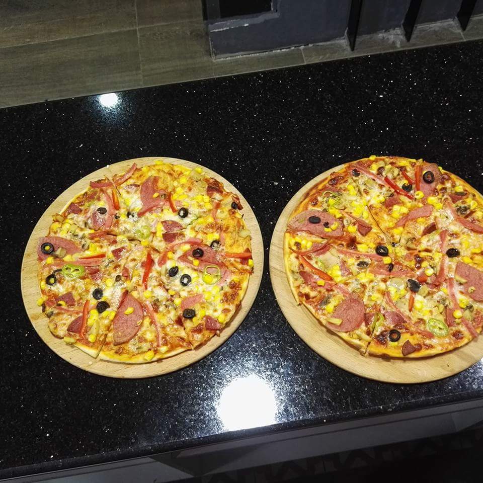 PİZZA LAVİA & HAMSİ FİNGER — fotoğraf 4
