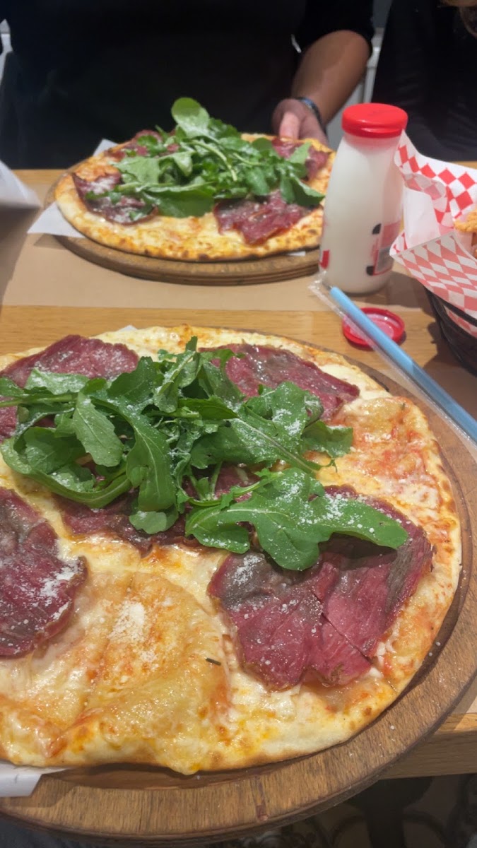 Pizza Locale Bagdat Cad. — photo 9
