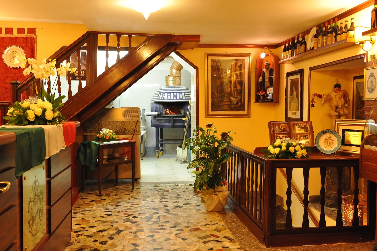 Pizzeria Brandi — photo