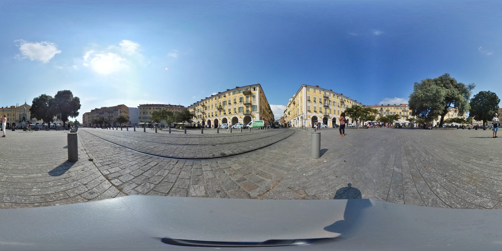 Pl. Garibaldi — photo 3