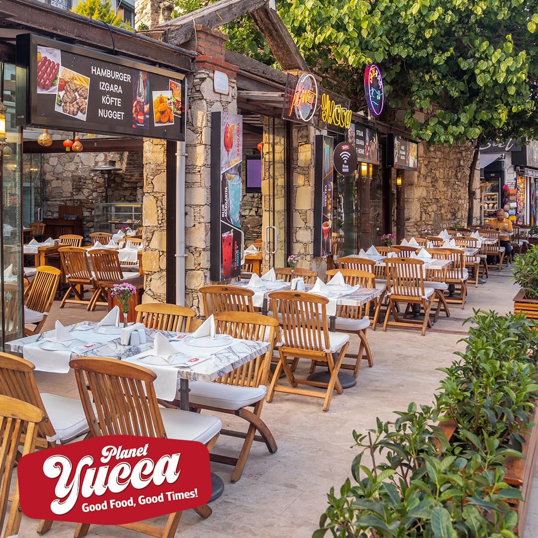 Planet Yucca Live Kusadasi Restaurant "entertainment & dining" — photo 2