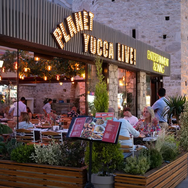 Planet Yucca Live Kusadasi Restaurant "entertainment & dining" — photo 10