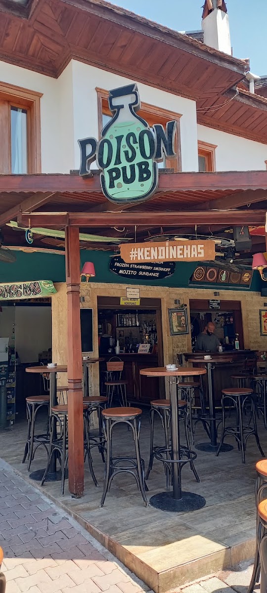 Poison pub — photo 2