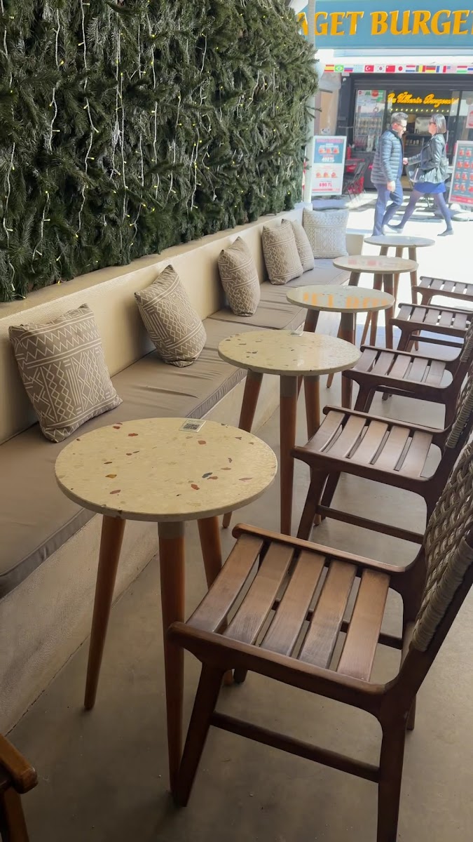 Poka Coffee Roasters — photo 3