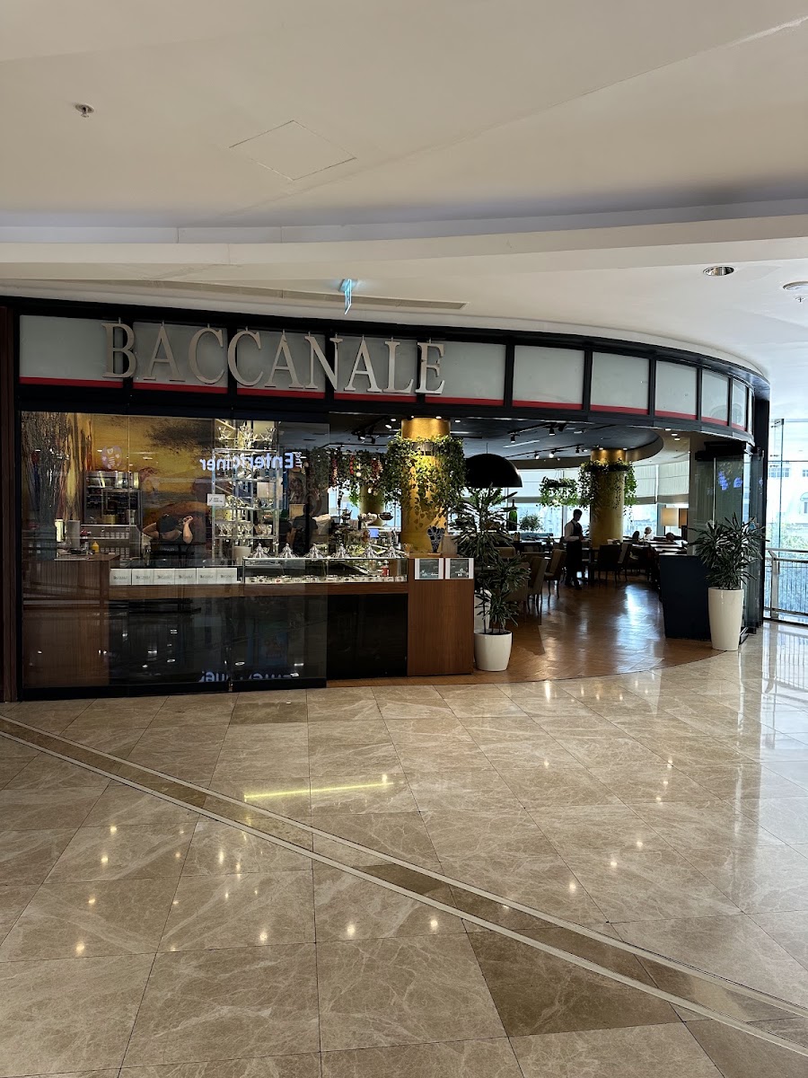 Port Baku Mall — photo 4