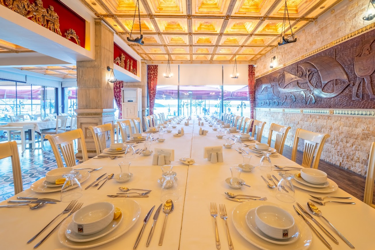 Priamos Restaurant — fotoğraf 1