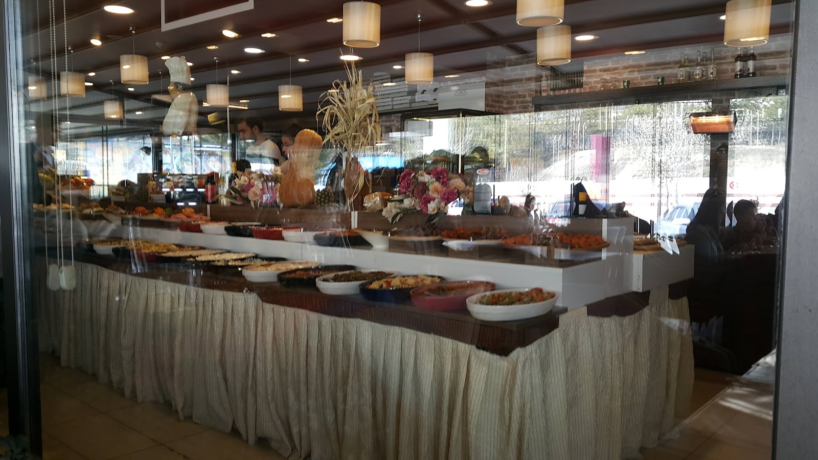 Pukka Bistro & Lounge — fotoğraf 5