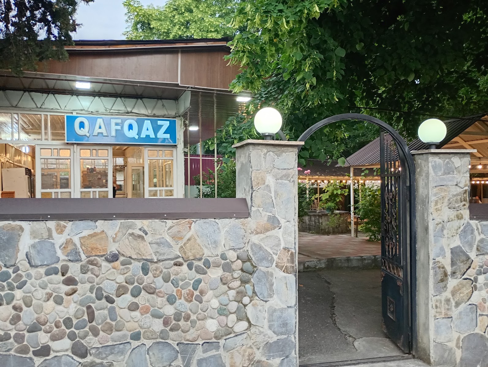 "Qafqaz" Restorani — photo 2