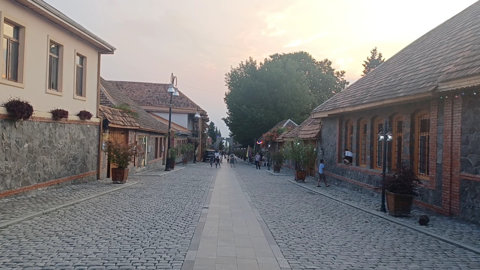 Qax İçəribazar — photo 3