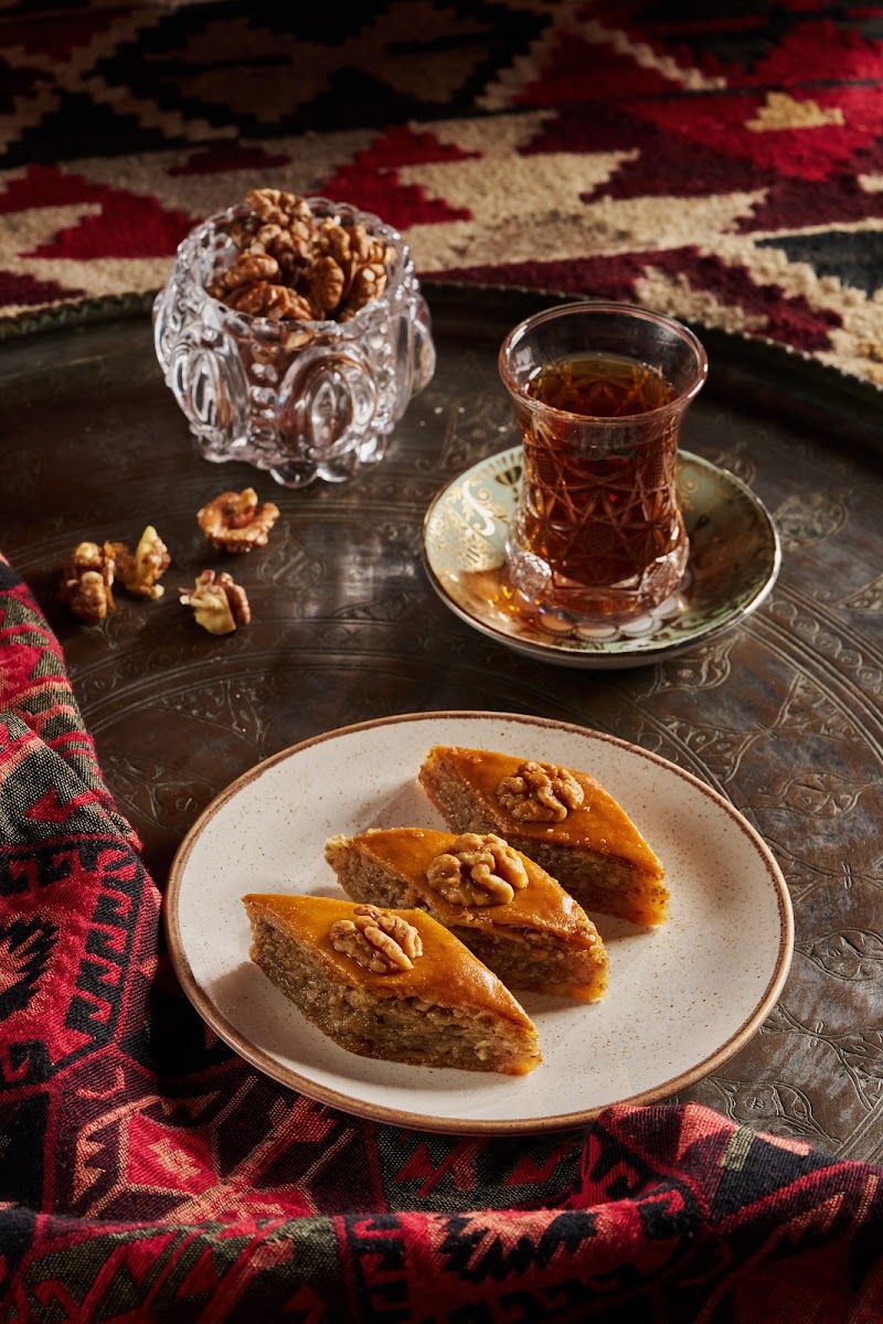 Qaynana Restaurant — photo 5