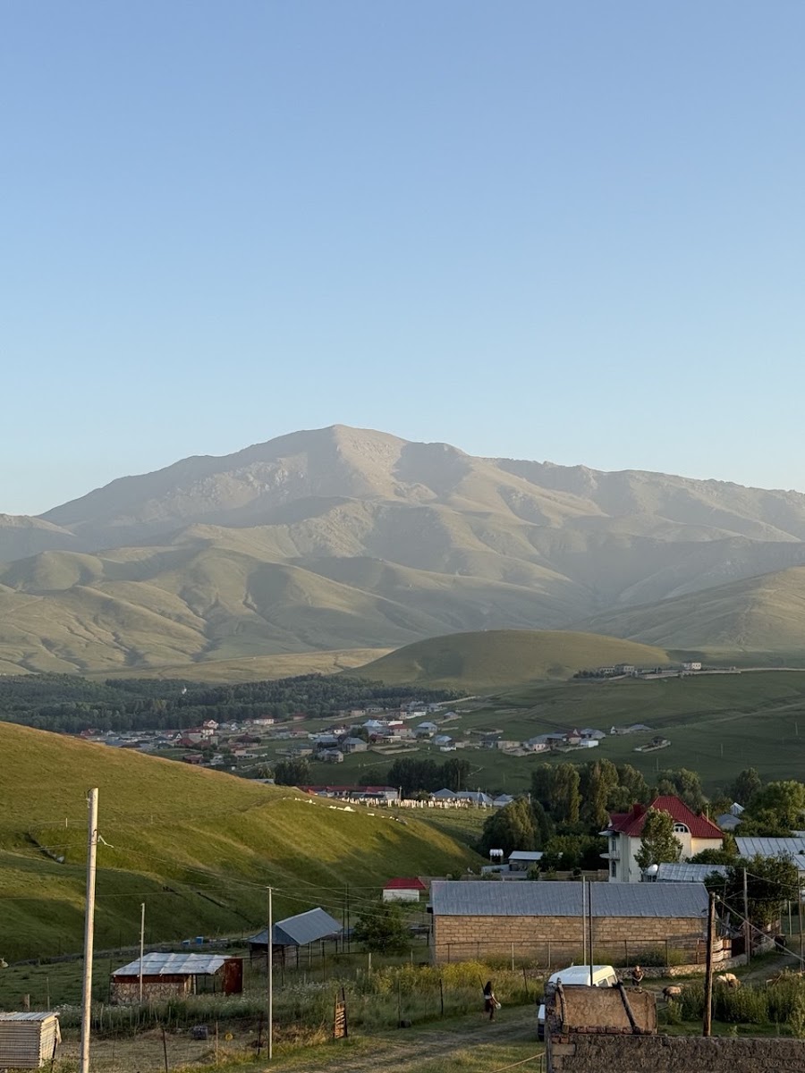 Qoşqar Dağı 3361 m — photo