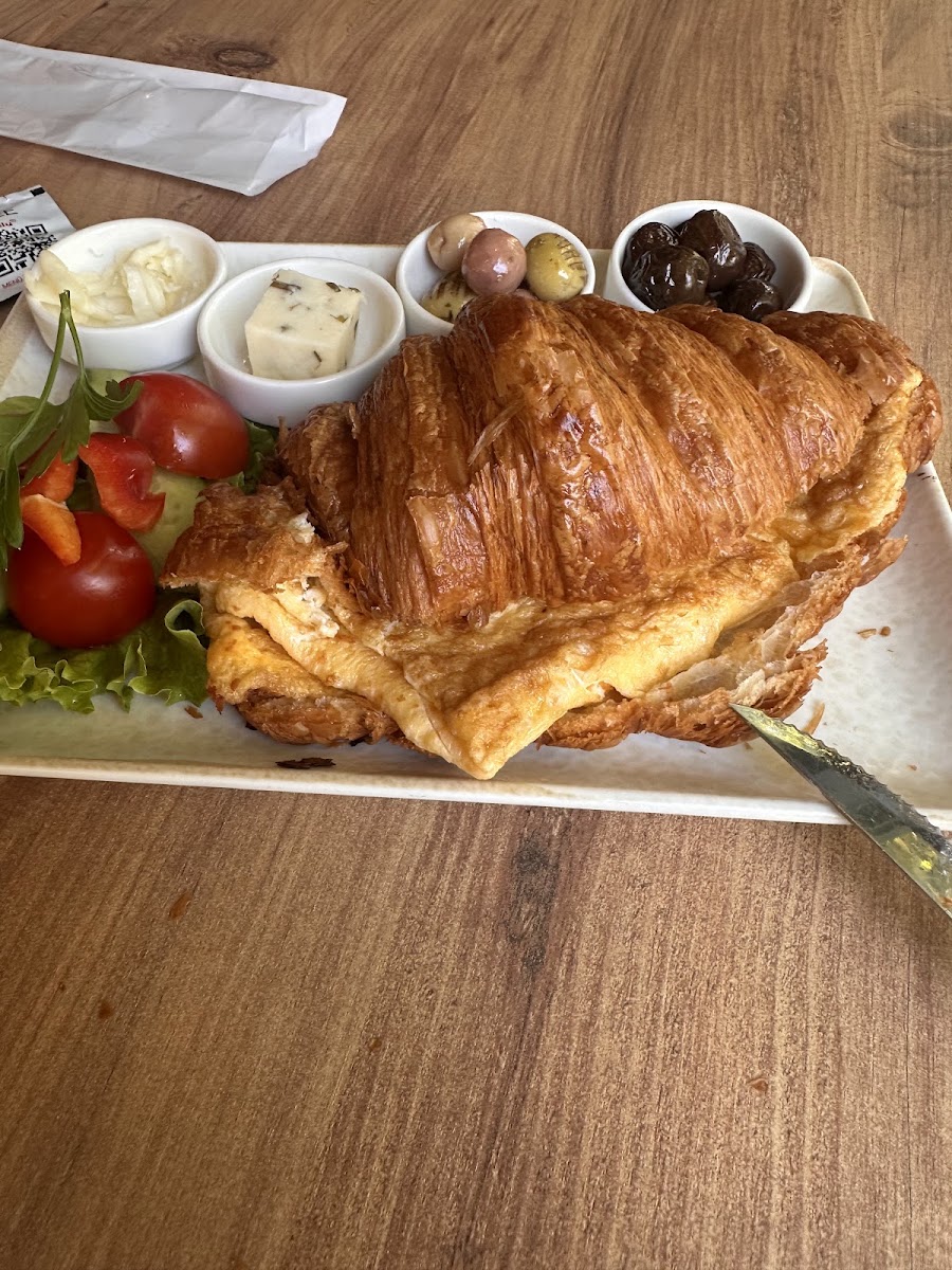Quba Coffee Chocolate & Waffle — photo 3