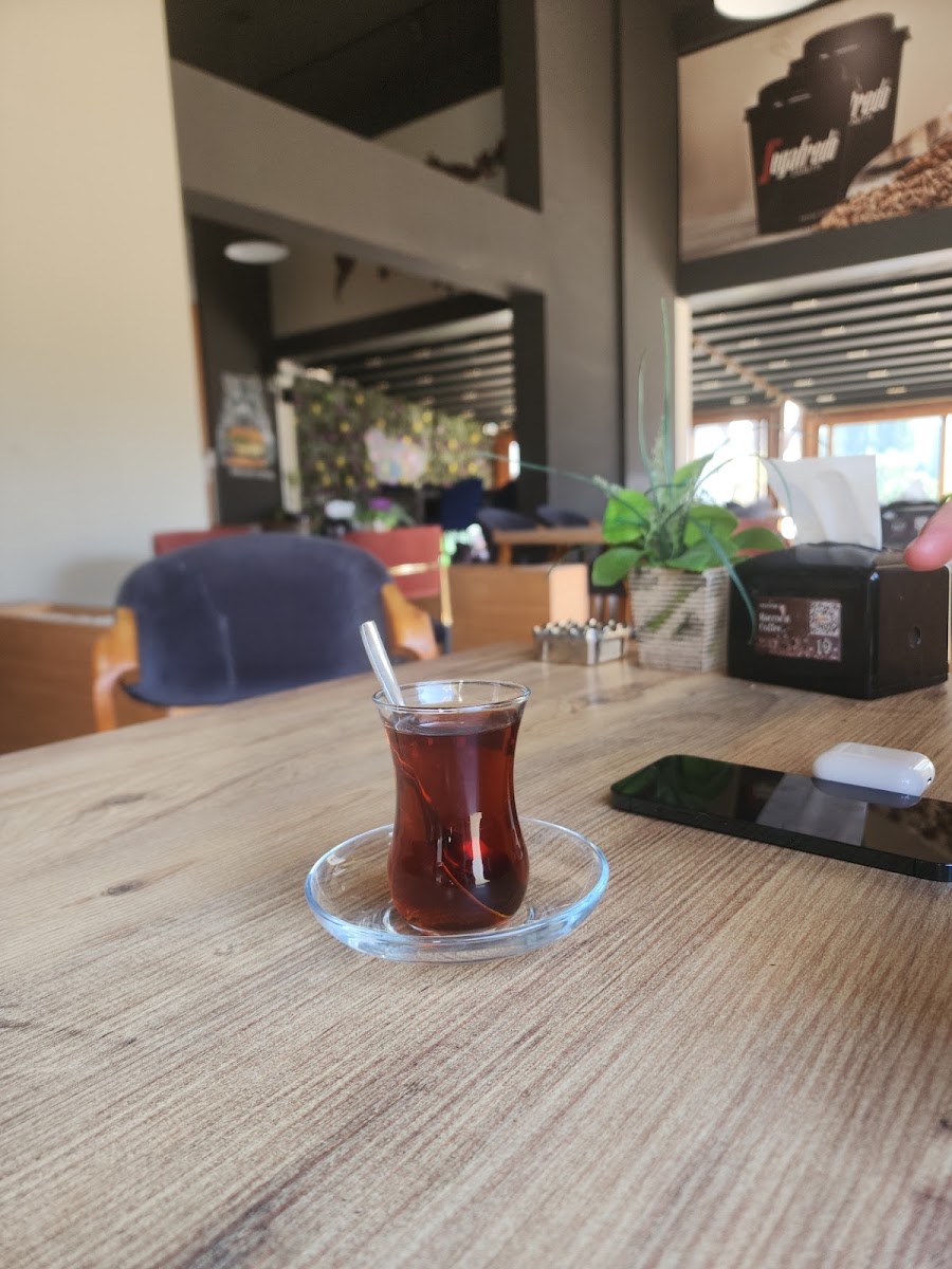 Raccoon Coffees & Eatery — photo 4