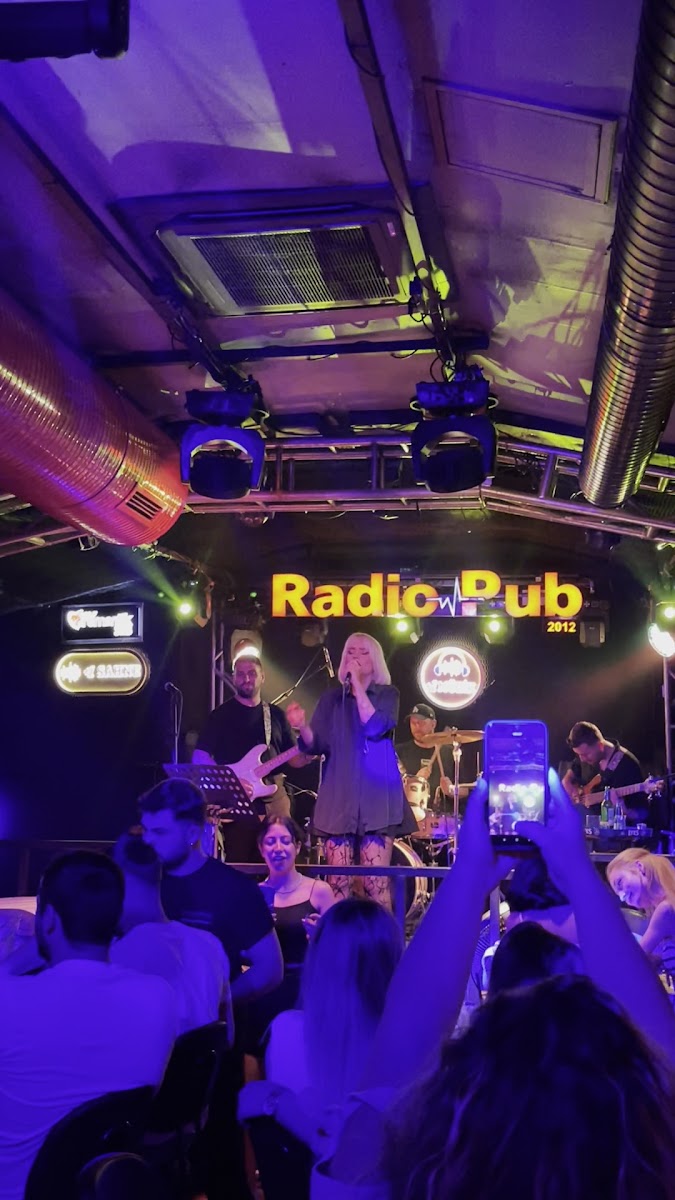 Radio Pub Performance Hall — fotoğraf 5