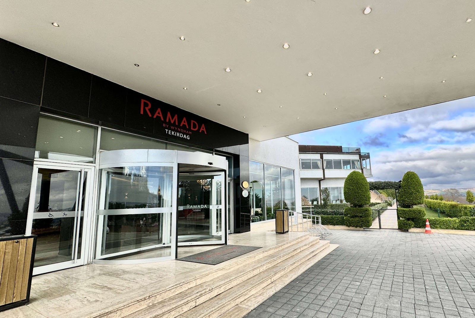 Ramada by Wyndham Tekirdag — fotoğraf