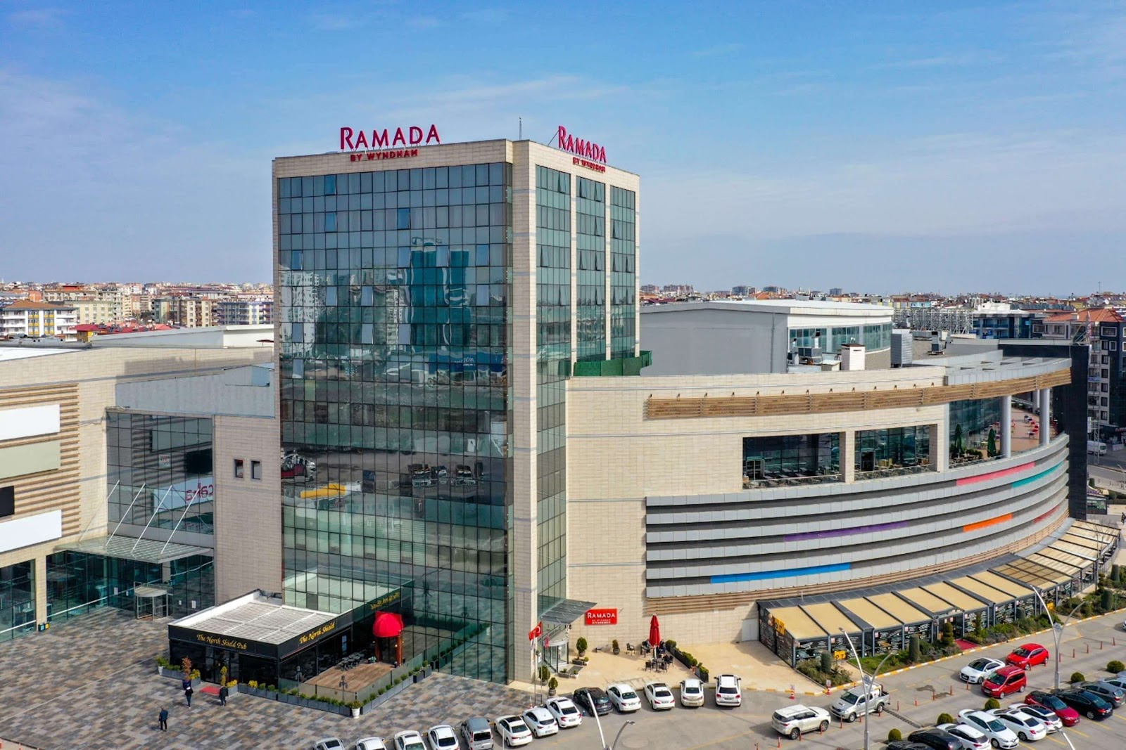 Ramada by Wyndham — fotoğraf