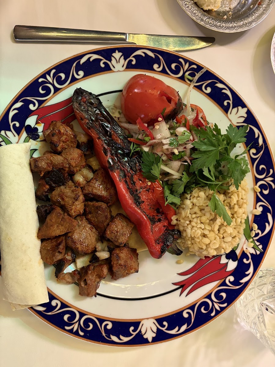 Ramazan Bingöl Et Lokantası — fotoğraf 3