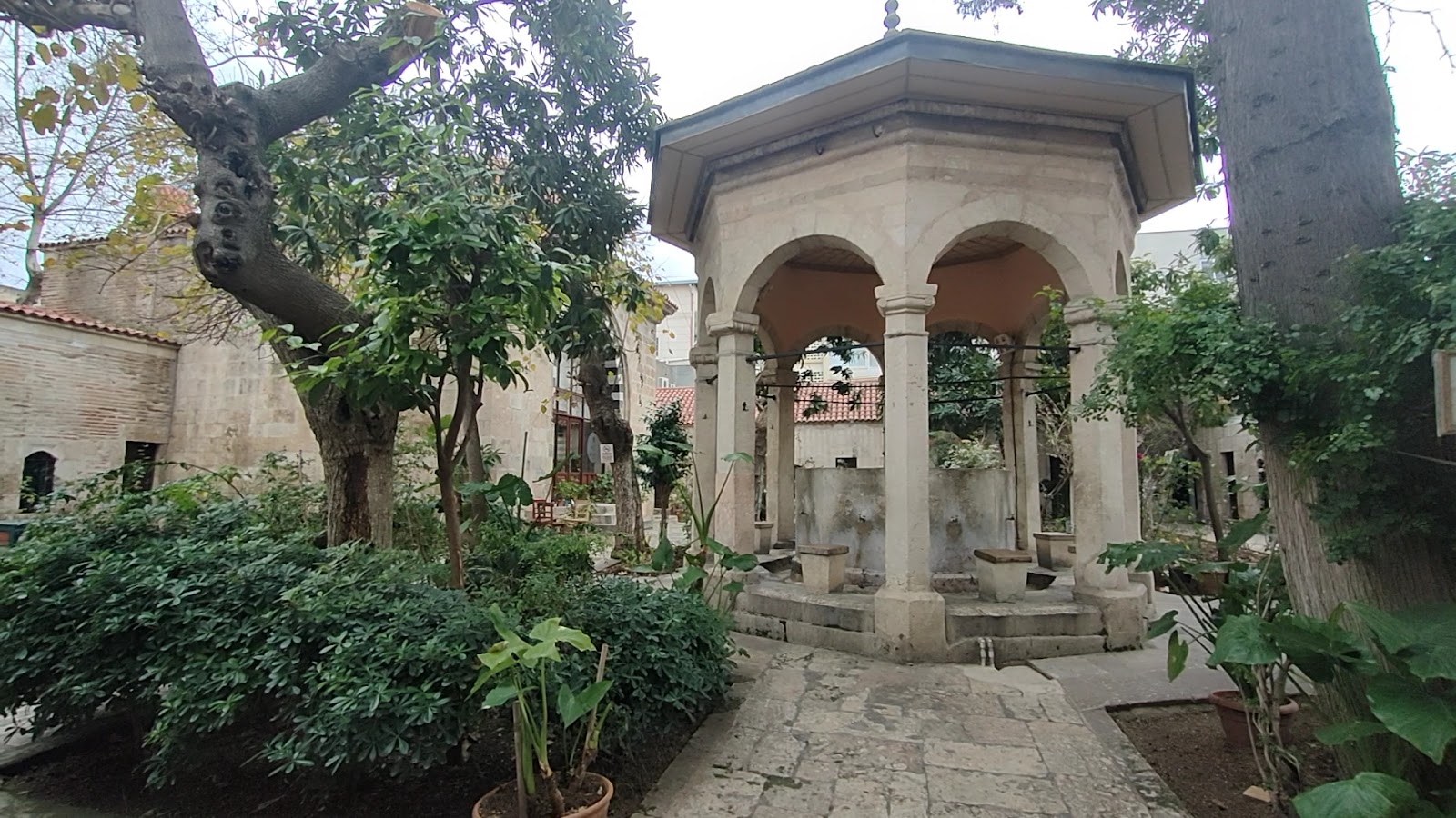 Ramazanoğlu Medresesi — fotoğraf 3