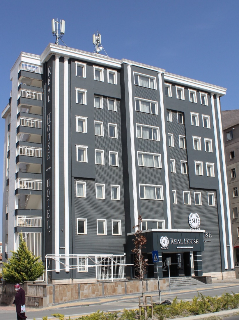 Real House Hotel — fotoğraf