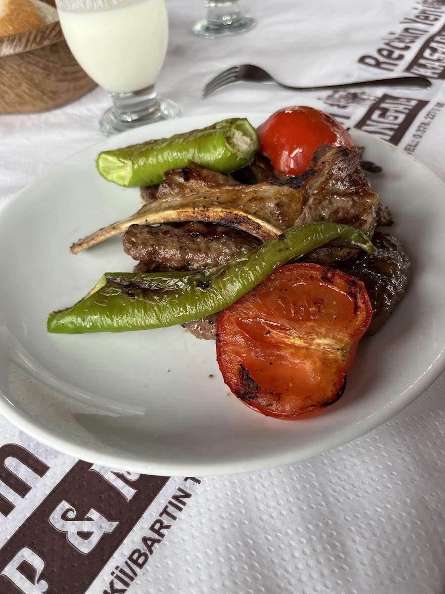 Recep'in Yeri Et Mangal — fotoğraf 2