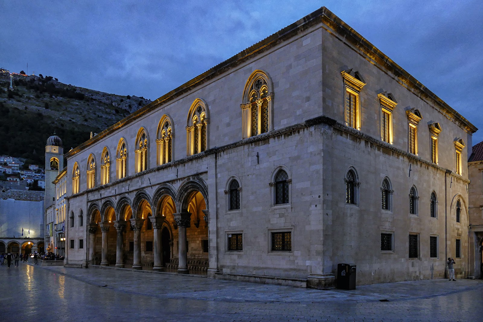 Rektörlük Sarayı — photo