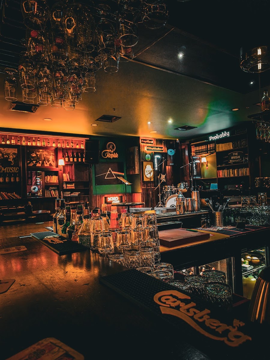 Replik Pub — photo 2