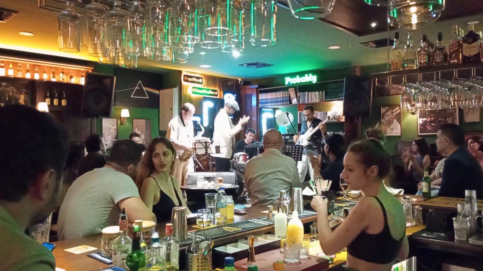 Replik Pub — photo 5