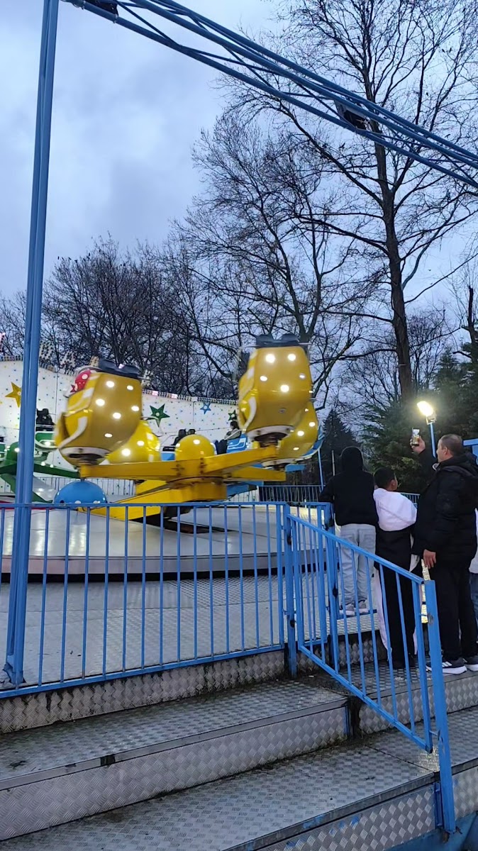 Reşat Oyal Kültür Parkı — fotoğraf 3