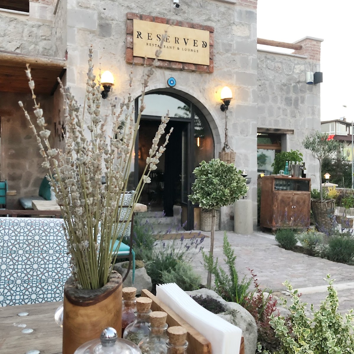 Reserved Restaurant & Lounge — fotoğraf