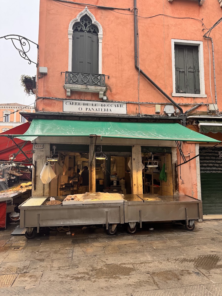 Rialto Market — photo