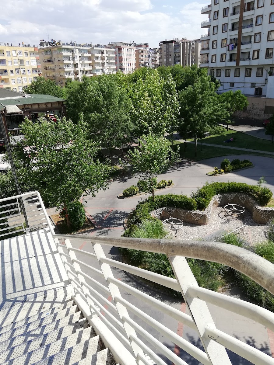 Baglar Belediyesi Rihan Parkı — fotoğraf
