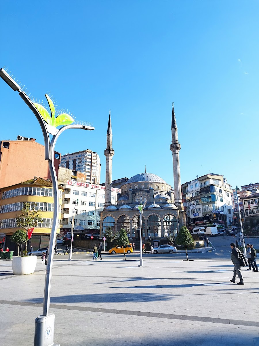 Rize Meydan Parkı — fotoğraf