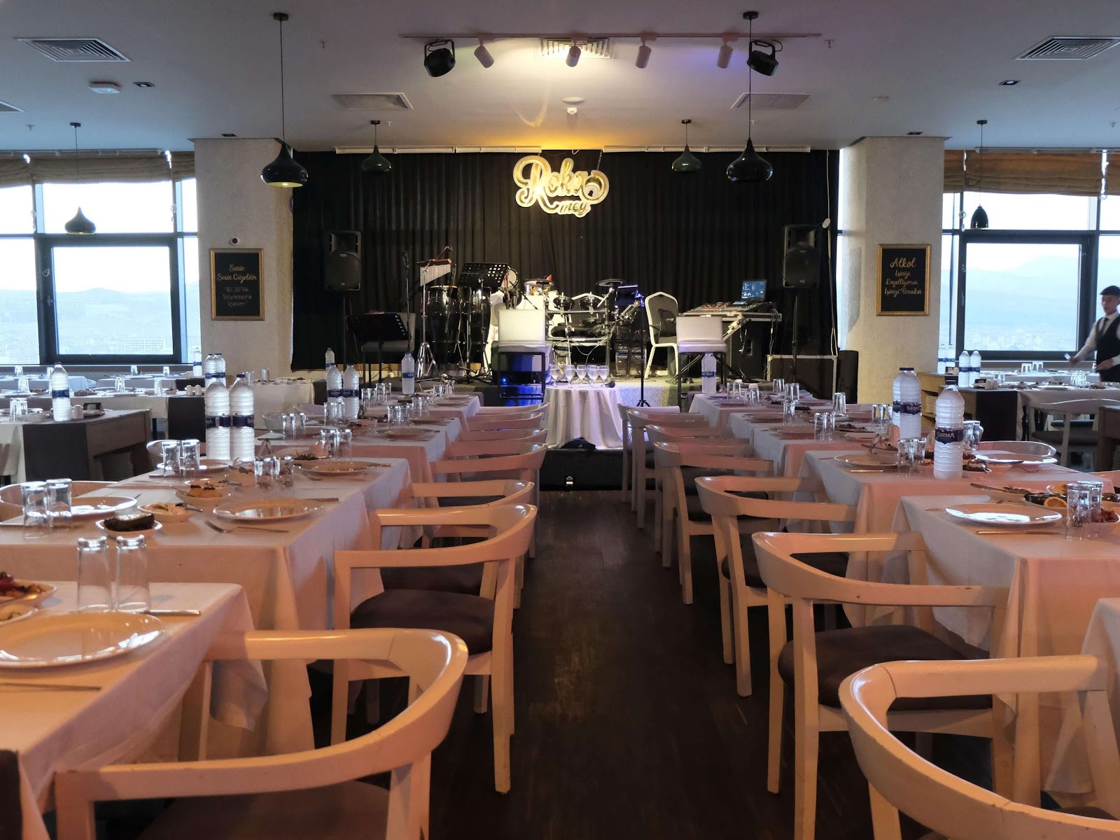 Roka Mey Restaurant & Bar — photo