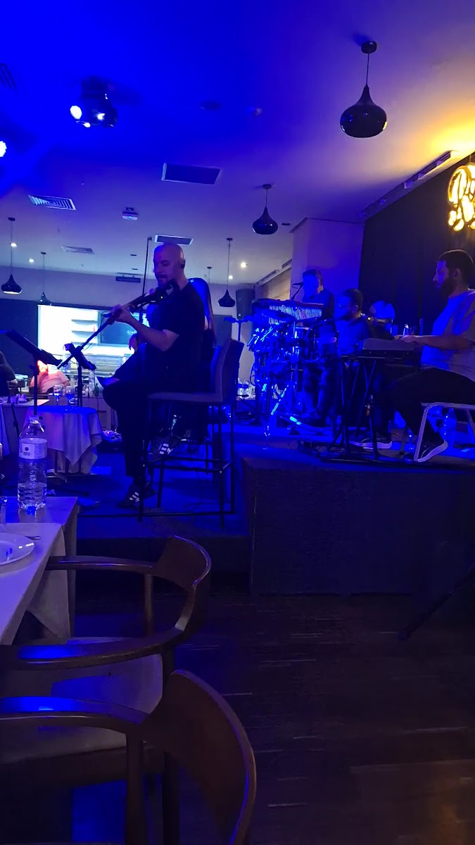 Roka Mey Restaurant & Bar — photo 3