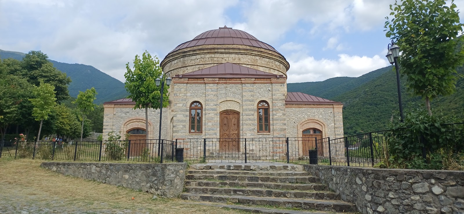Round Temple — photo 3